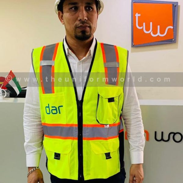 Hi Viz Jacket Dar 2 Uniforms Manufacturer and Supplier based in Dubai Ajman UAE